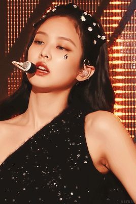 Jennie (BLACKPINK) bị YG cất trong tủ quá lâu, Knet kêu gào: Làm ơn push Jennie như dân tình đồn đại đi! - Hình 10