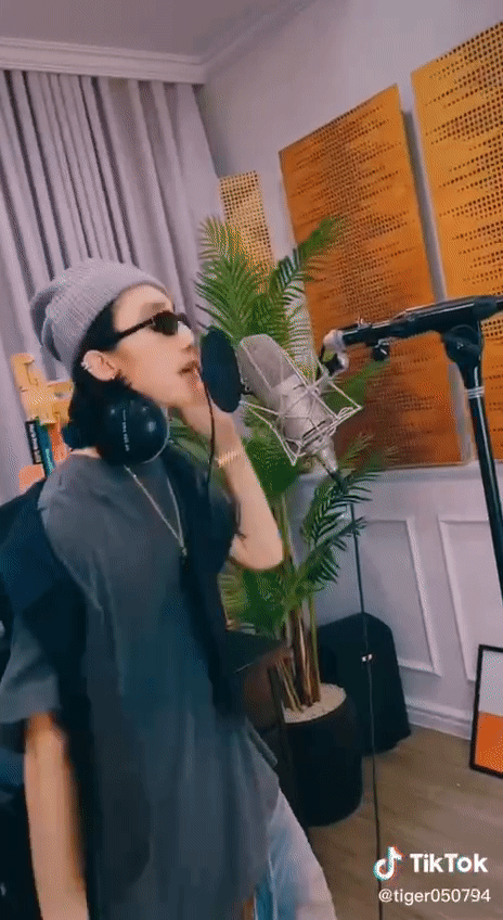 Sơn Tùng hôm nay làm Chủ tịch hội cột sống khum hề ổn, còn làm hẳn bài rap cực chất bày tỏ nỗi niềm hộ Gen Z đây này! - Hình 3