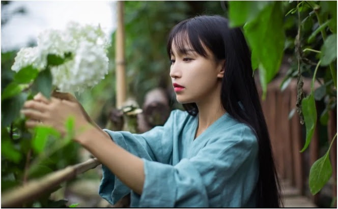 Lý Tử Thất - Tiên nữ đồng quê từng ngủ gầm cầu đến nữ đại gia sở hữu khối tài sản khủng - Hình 5