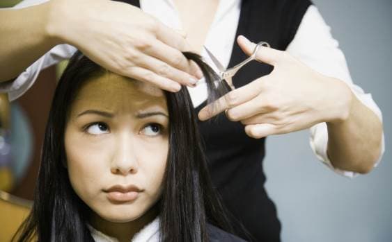 Học cắt tóc nữ hay cắt tóc nam sẽ có lợi hơn cho nghề nghiệp  ALONGWALKER