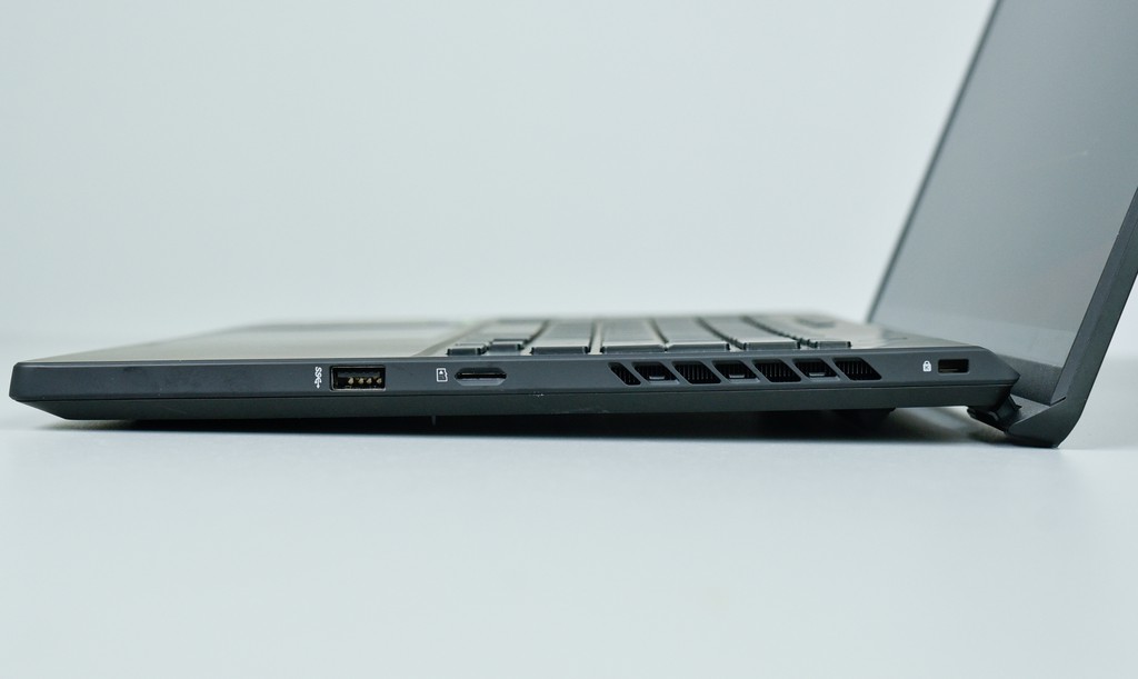 Trên tay laptop gaming ROG Zephyrus M16: ngoại hình chất, cấu hình khủng, giá 72 triệu - Hình 12