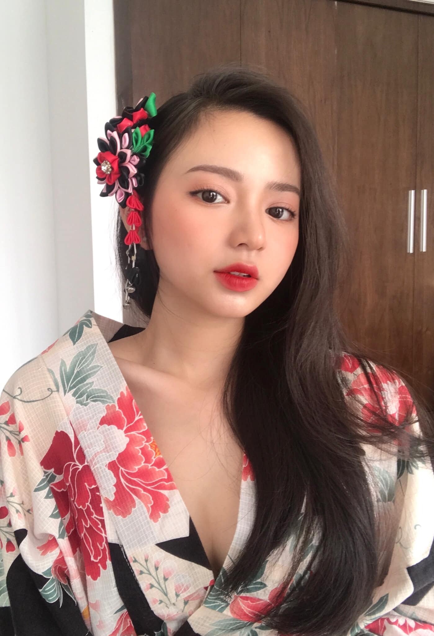 Streamer Chi Củ Cải chạy deadline sấp mặt hậu drama kho ảnh 40GB - Hình 1