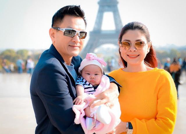 Thanh Thảo - Từ ca sĩ hát bia ôm đến búp bê nổi danh Vbiz, hạnh phúc bên đại gia ở đất Mỹ - Hình 4