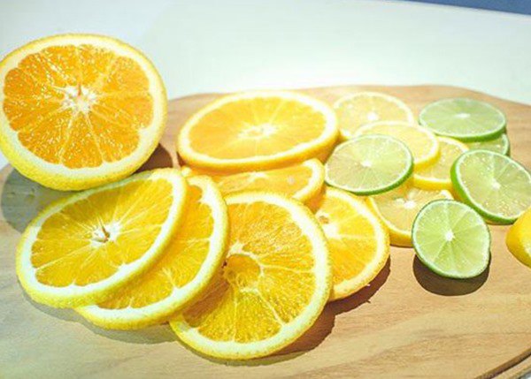 Chỉ cần đặt một chiếc lá nguyệt quế ở nhà, tất cả gián sẽ biến mất trong một đêm - Hình 2
