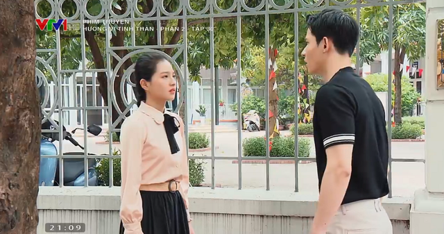 Hương vị tình thân phần 2 - Tập 30: Ông Khang tuyên bố Có không biết giữ, mất đừng tiếc - Hình 12
