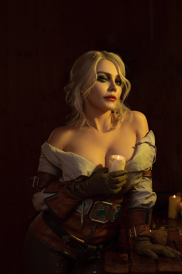 The Witcher: Ngắm cosplay Ciri chân dài gợi cảm và quyến rũ, Tây với Ta bạn thích vẻ đẹp nào hơn? - Hình 11