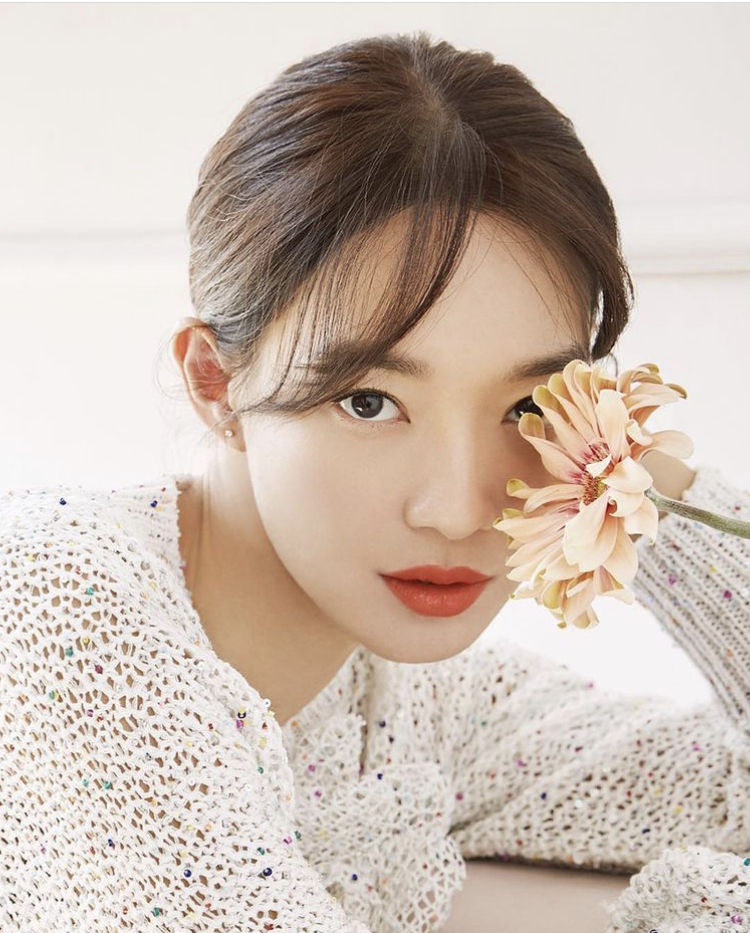 Tuyệt chiêu dưỡng da, giữ dáng độc đáo của Shin Min Ah - Hình 4