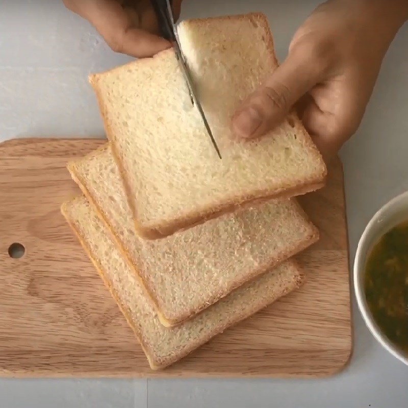 Cách làm bánh mì bơ tỏi bằng chảo nhanh chóng thơm ngon cho bữa sáng - Hình 4