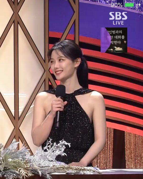 Cặp sao nhí Kim Yoo Jung - Kim So Hyun khoe visual xuất sắc - Hình 2