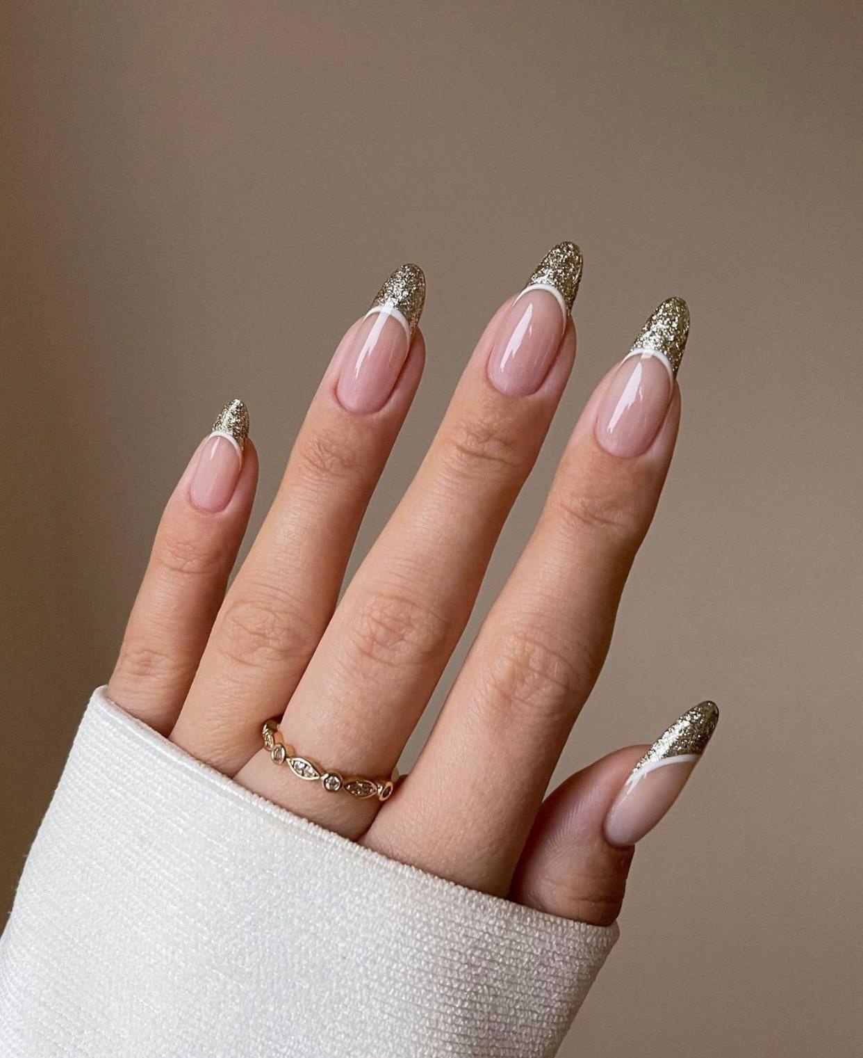 15 mẫu nail truyền cảm hứng cho ngày Quốc tế Hạnh phúc ELLE