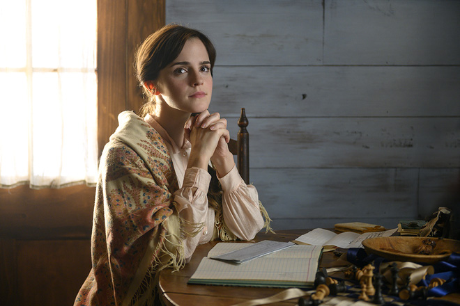 Loạt phim đỉnh cao của dàn cast Harry Potter xem mà nghiện: Chết mê Emma Watson đóng cổ trang, Daniel Radcliffe hóa... xác chết bệnh hoạn! - Hình 4