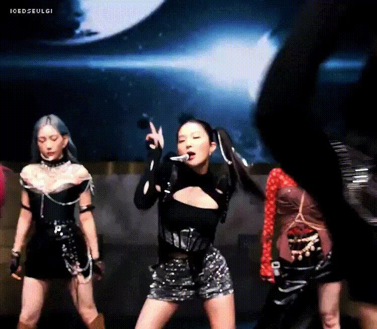 Ngất lịm nhan sắc siêu girlgroup nhà SM trên sân khấu đầu tiên: Taeyeon - Karina đẹp vô thực, nhưng Hyoyeon điên thật rồi! - Hình 13