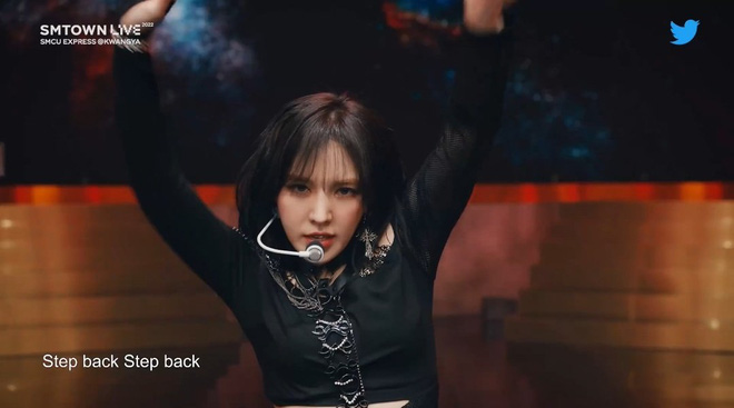 Ngất lịm nhan sắc siêu girlgroup nhà SM trên sân khấu đầu tiên: Taeyeon - Karina đẹp vô thực, nhưng Hyoyeon điên thật rồi! - Hình 15