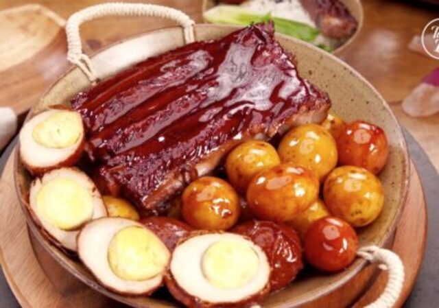 Sườn heo om cách này đơn giản mà ngon, cả nhà ăn không muốn dừng - Hình 4