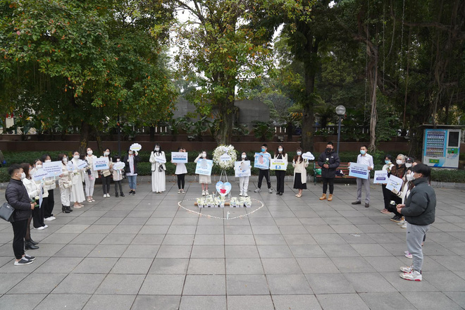 Dàn ô tô diễu hành quanh trung tâm Hà Nội lan tỏa thông điệp mạnh mẽ sau vụ dì ghẻ bạo hành bé gái 8 tuổi - Hình 5