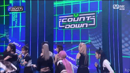 Nhóm nữ show Mnet có encore đầu tiên: Live ăn đứt thảm hoạ IVE, thái độ thế nào với thành viên hụt BLACKPINK? - Hình 2