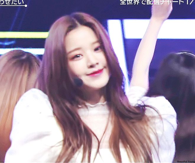 Wonyoung biến hình ảo diệu quá: Từ IZ*ONE đến IVE ngoại hình khác biệt rõ ràng, xem sân khấu live là nhận ra! - Hình 7