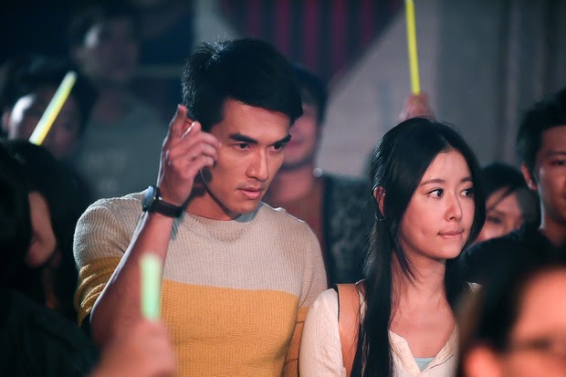Dương Nhất Triển - Sàm sỡ Lâm Tâm Như, có phản ứng sinh lý với bạn diễn và bàn tay hư mọi lúc - Hình 1
