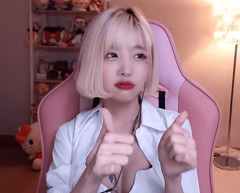 Lý do gì khiến các nữ streamer dù đã giải nghệ, vẫn được fan động viên comeback? - Hình 4