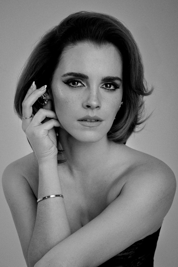 This is Emma Watson if she were in her 60s? - Figure 1