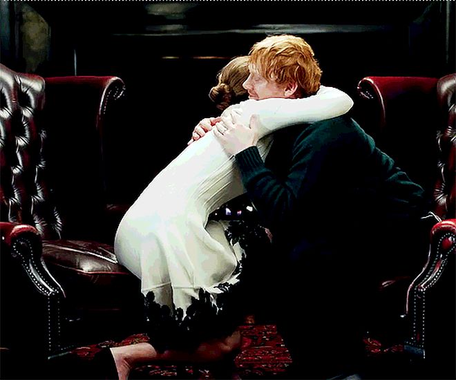 Chấn động khoảnh khắc Rupert Grint thừa nhận yêu Emma Watson làm đối phương bật khóc: Cặp đôi Harry Potter định phim giả tình thật đấy à? - Hình 4