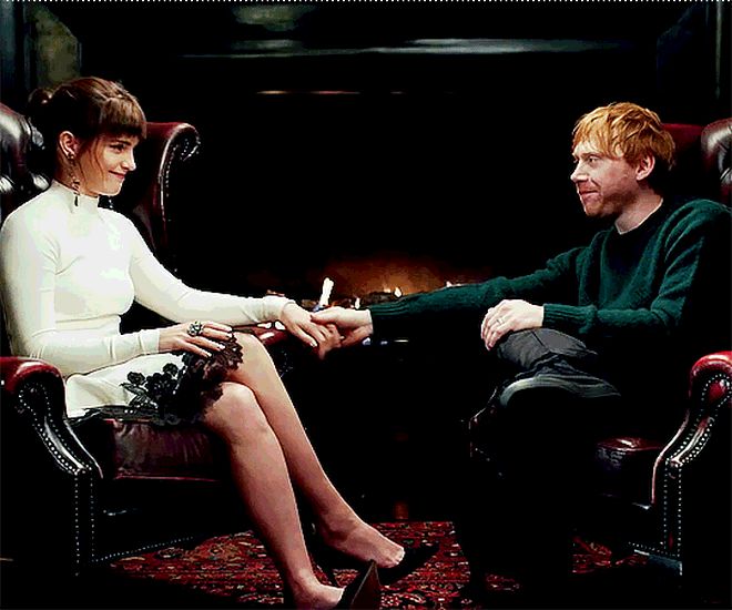 Chấn động khoảnh khắc Rupert Grint thừa nhận yêu Emma Watson làm đối phương bật khóc: Cặp đôi Harry Potter định phim giả tình thật đấy à? - Hình 3