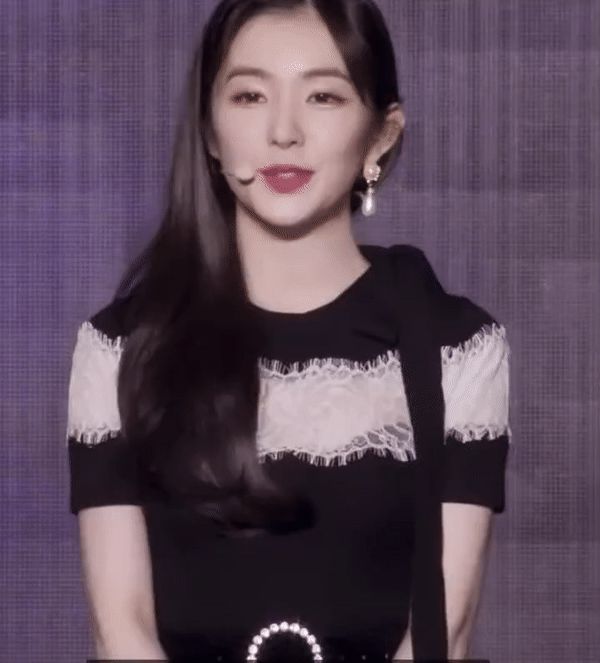 Tá hỏa hình ảnh Irene (Red Velvet) lộ cằm biến dạng và dài nhọn bất thường, đến nữ thần đẹp nhất Kpop giờ cũng dao kéo? - Hình 2