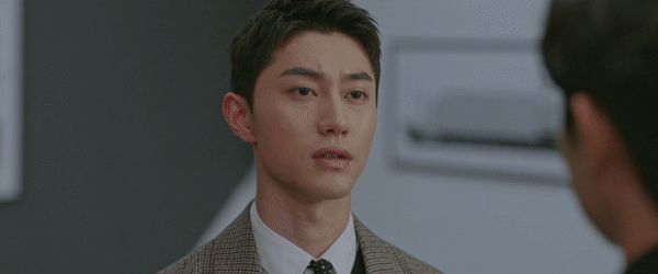 Our Beloved Summer tập 15: Choi Woo Shik bỏ Kim Da Mi đi du học, Kim Sung Cheol bị khuyên đừng làm kẻ điên nữa? - Hình 6