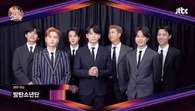 Cả nghìn fan bất ngờ vì cách IU phản ứng trước hành động vô tư của V (BTS) ở Grammy Hàn, Jungkook có ghen không đây? - Hình 2