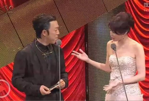 Trịnh Du Linh xưa tát Lưu Gia Linh vì quên thoại, nay nhan sắc lẫn sự nghiệp héo úa thảm hại - Hình 4