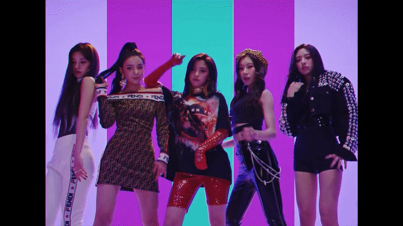 Đàn em NMIXX chưa debut mà đã đá văng ITZY ở khoản này: Cục cưng thế hệ mới của JYP đây rồi? - Hình 6