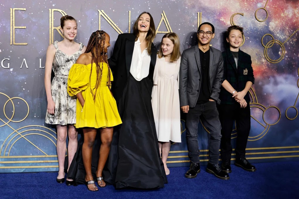 Shiloh nhà Jolie-Pitt lột xác với những bước nhảy điêu luyện khiến netizen phát sốt - Hình 3