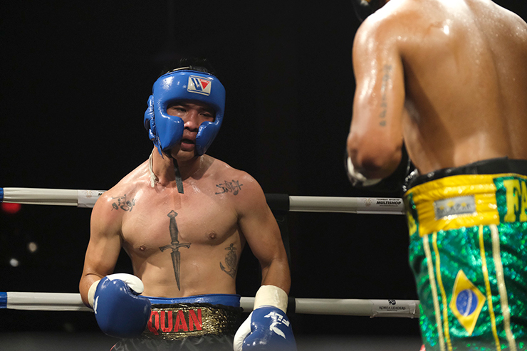 Boxing quốc tế 2 châu lục: Thu Nhi khiến đối thủ xin hàng, á hậu Huyền My sửng sốt - Hình 13
