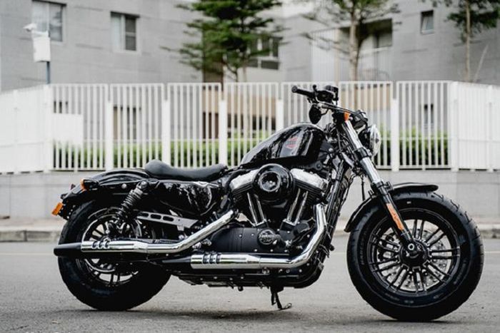 Chiếc Harley-Davidson 48 hơn nửa tỷ đồng - Thu Trang tặng Tiến Luật - Hình 7