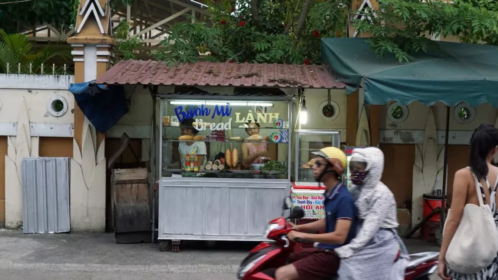 CNN săn lùng chiếc bánh mì ngon nhất Việt Nam: Người Việt đã từng ăn thử chưa? - Hình 10