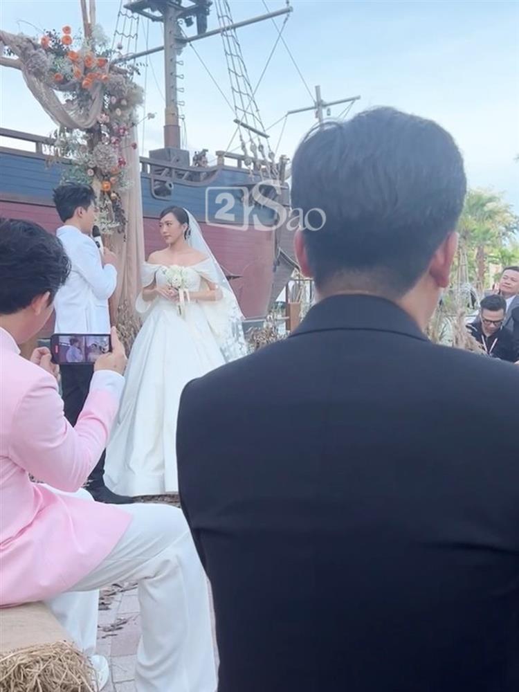 Cô dâu Diệu Nhi tấu hài chú rể: Yêu thì chán nhưng làm chồng tuyệt vời - Hình 4