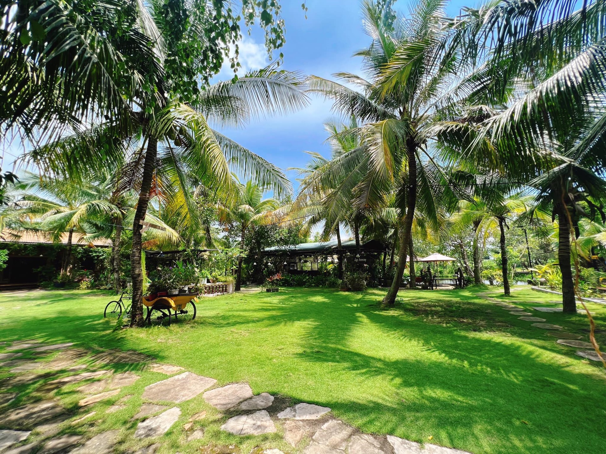 Có một vùng biển La Gi dung dị, hoang sơ ở Bình Thuận - Hình 10
