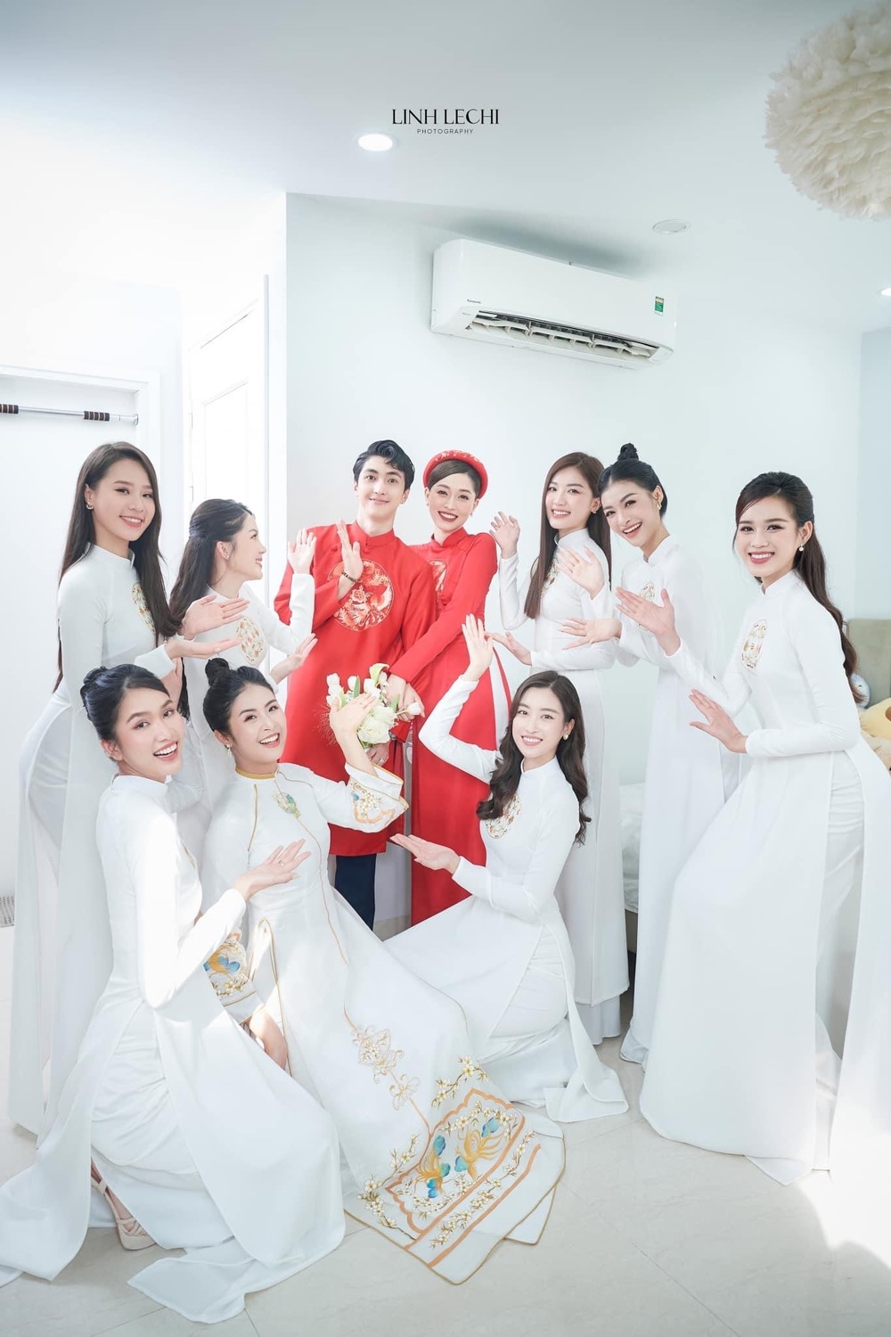 Dàn phù dâu toàn gái đẹp cực phẩm của đám cưới sao Việt tháng 10 - Hình 11
