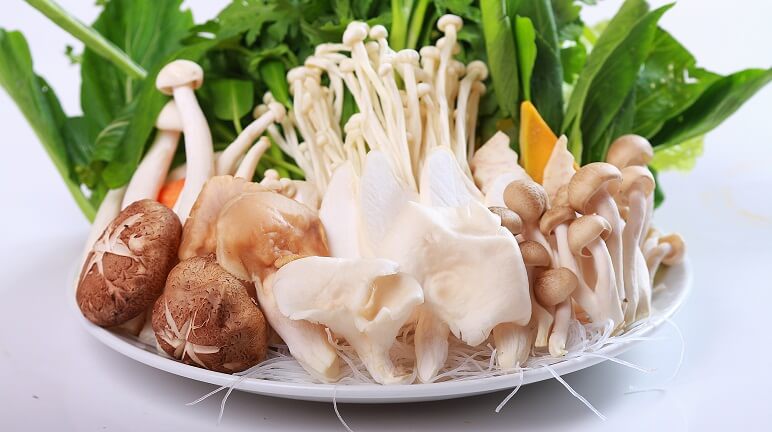 Đổi vị với cách nấu lẩu Thái cốt dừa đặc biệt thơm ngon - Hình 2