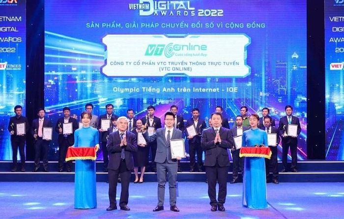 Giải thưởng chuyển đổi số xuất sắc Việt Nam 2022 dành cho chương trình giáo dục - Hình 1