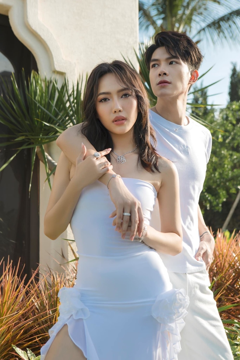 Hải Triều giật spotlight trong đám cưới Diệu Nhi với outfit khác biệt - Hình 12