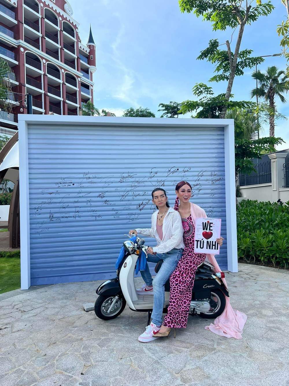 Hải Triều giật spotlight trong đám cưới Diệu Nhi với outfit khác biệt - Hình 2
