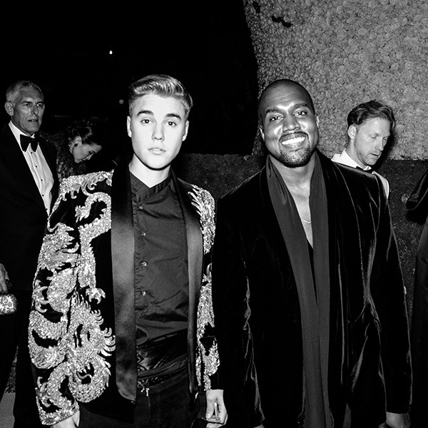 Justin Bieber và vợ nghỉ chơi Kanye West, netizen mỉa mai vụ bắt nạt Taylor Swift: Quả báo đến? - Hình 2