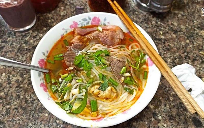 Khám phá 8 quán ăn đêm quận Đống Đa ngon quên lối về - Hình 8