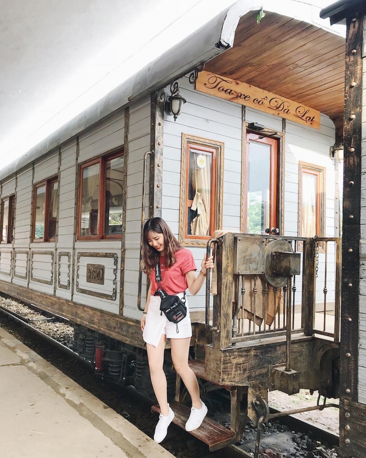 Khám phá kiến trúc độc đáo của nhà Ga Đà Lạt cổ nhất Việt Nam - Hình 3