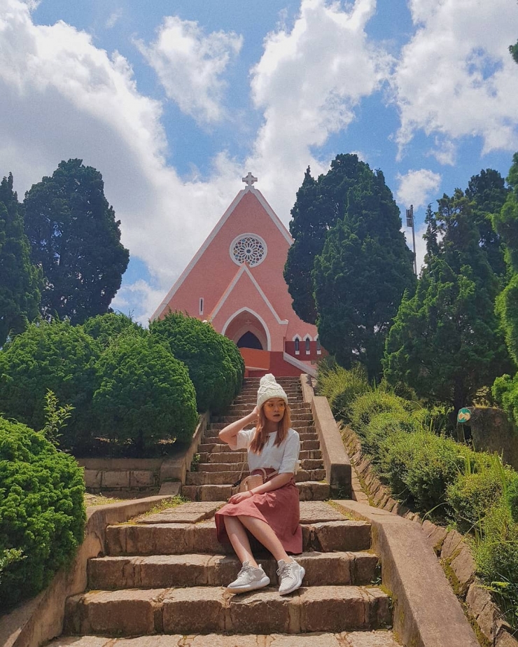 Khám phá nét đẹp của nhà thờ Domaine De Marie Đà Lạt - Hình 3