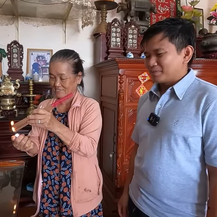 Khoa Pug - Johnny Đặng - Vương Phạm hậu drama lùa gà: Người tàn tạ như robot, kẻ sướng như tiên! - Hình 9