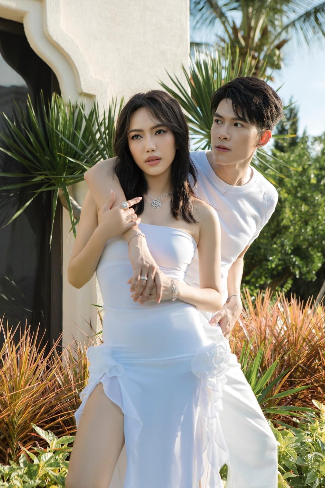 Không gian tiệc cưới lãng mạn của Diệu Nhi và Anh Tú, cô dâu lầy lội trước giờ G - Hình 6