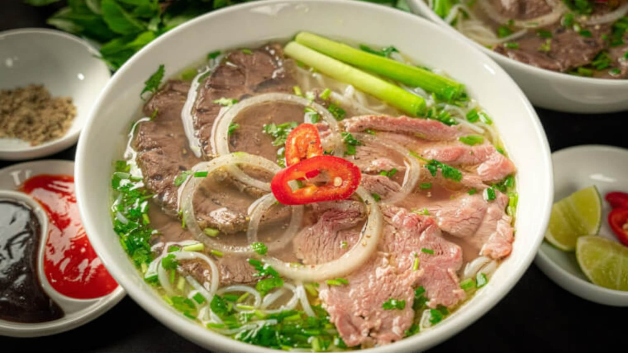 Lấp đầy chiếc bụng đói với 7 quán ăn đêm quận Hoàng Mai - Hình 6