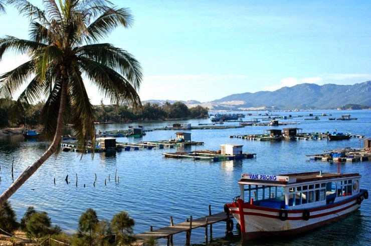 Nét quyến rũ của Vịnh Vân Phong Nha Trang - Hình 1
